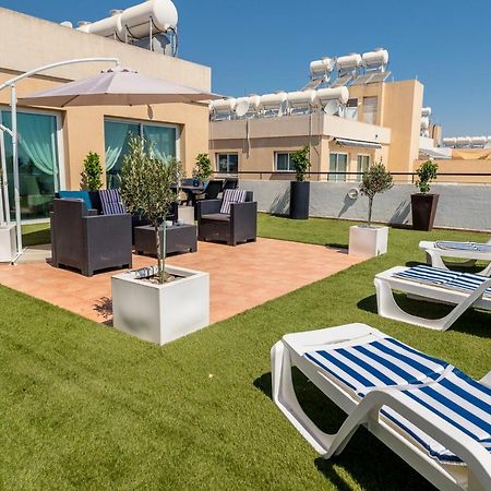 Ferienwohnung Makenzy Seaview Penthouse Larnaka Exterior foto