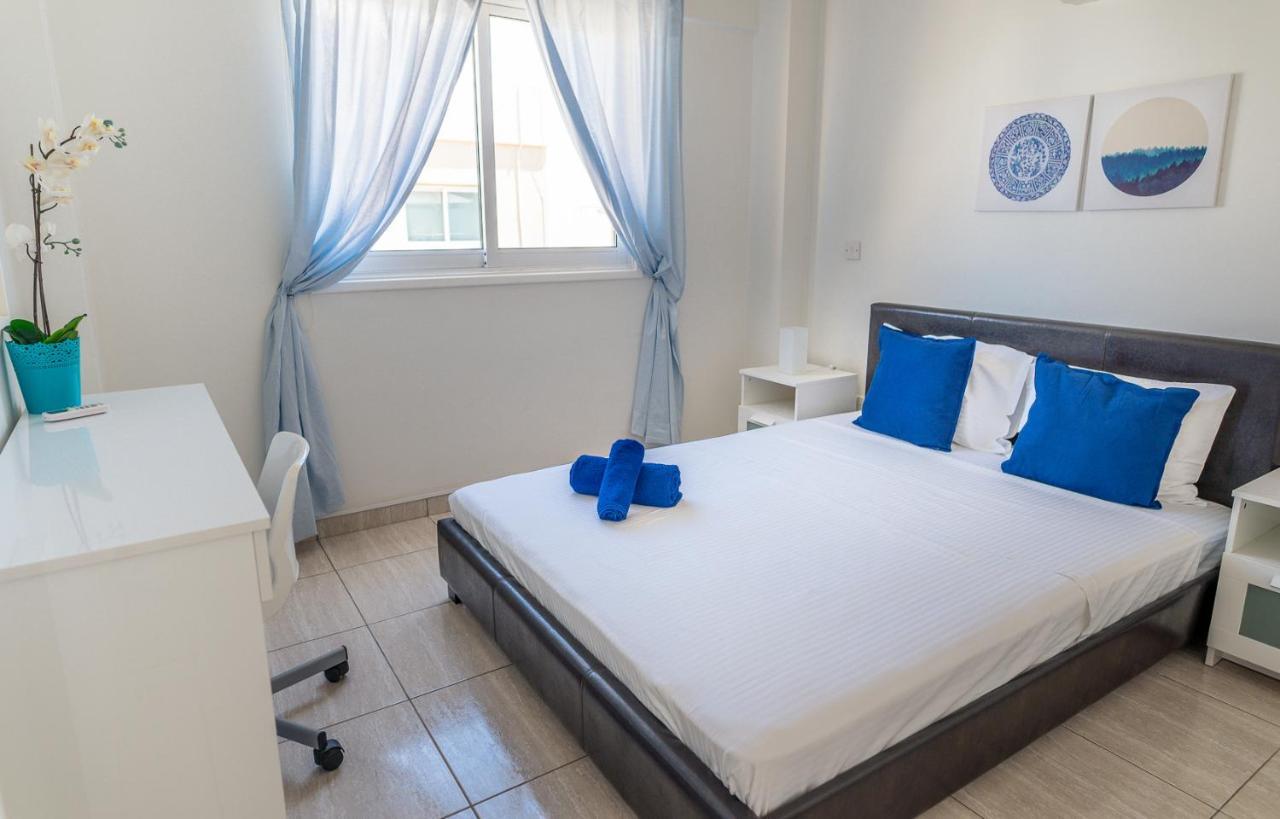 Ferienwohnung Makenzy Seaview Penthouse Larnaka Exterior foto